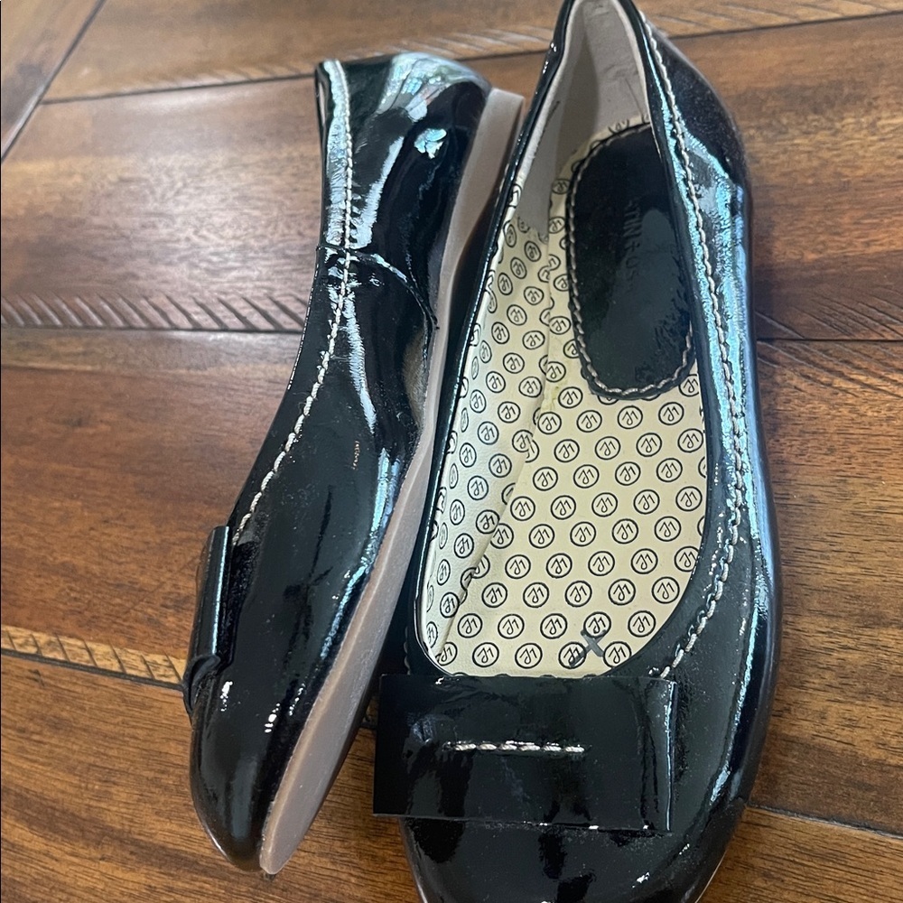 Martin  + Osa black patent leather ballet flats size 6